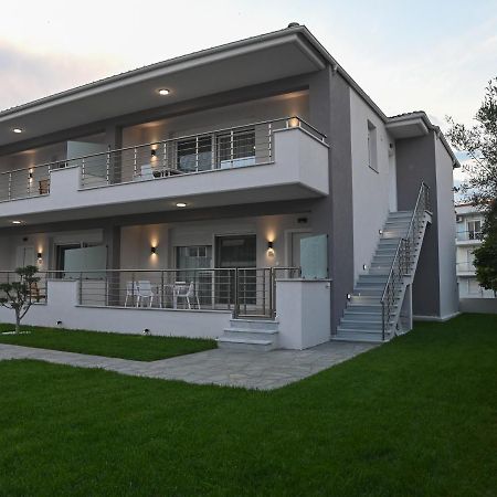 Faidra Apartments Néa Péramos Εξωτερικό φωτογραφία