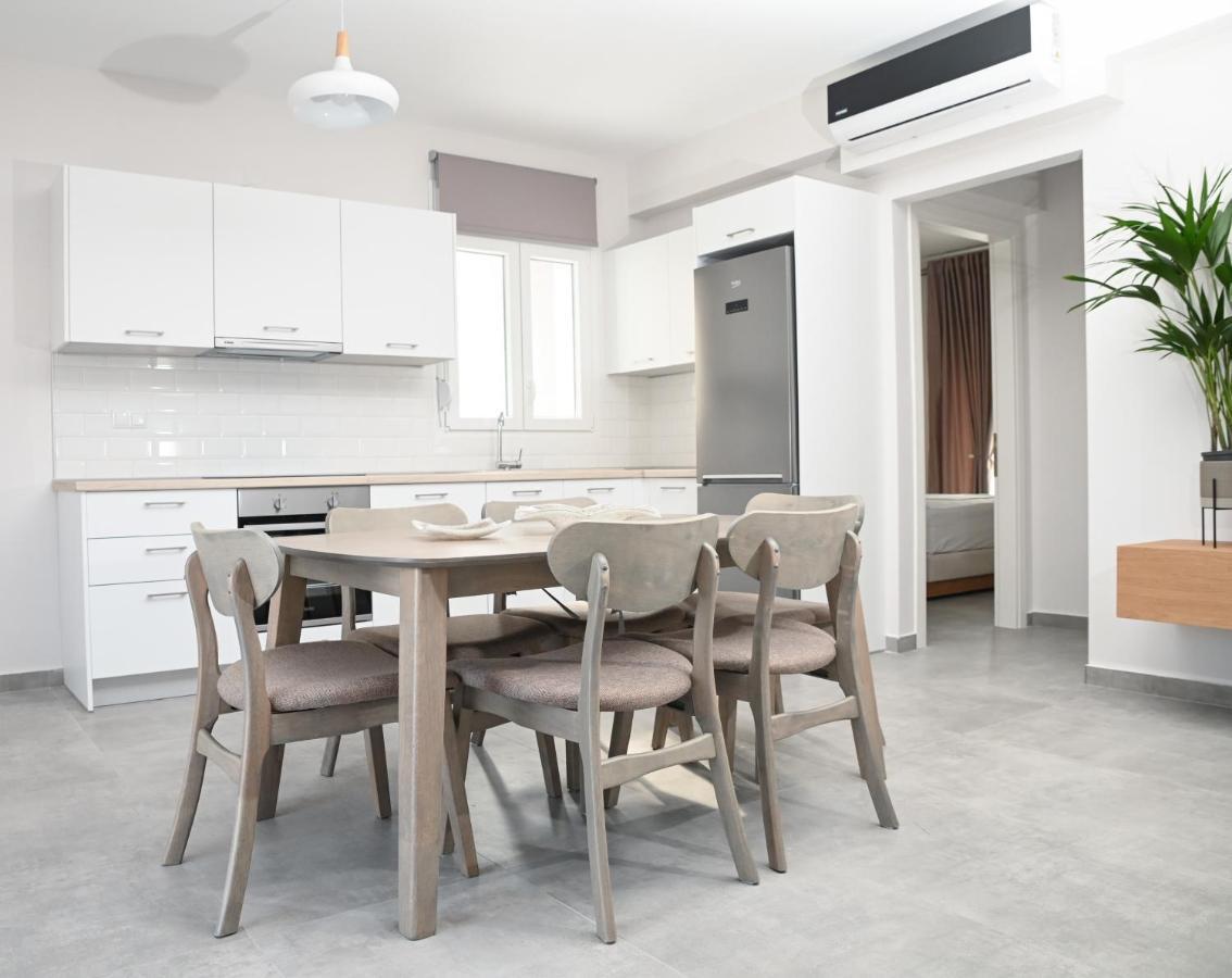 Faidra Apartments Néa Péramos Εξωτερικό φωτογραφία