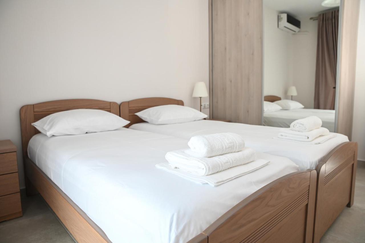 Faidra Apartments Néa Péramos Εξωτερικό φωτογραφία